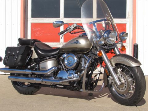 2002 Yamaha V-Star 1100 Classic  - New Commander 3 Tires - Certified from $4,450 or $22 Week