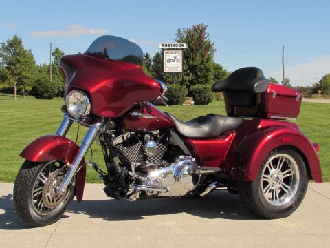 2010 Harley-Davidson FLHXXX Street Glide Trike  - Amazing Options - 13,200 Miles - Low $62 Week