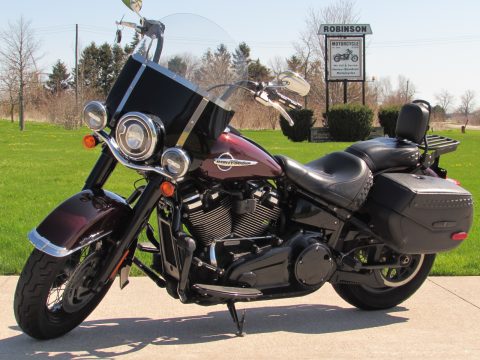 2018 Harley-Davidson FLHC Heritage Classic  - $48 Week - 107 Motor - Throaty Exhaust
