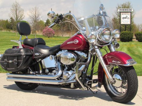 2004 Harley-Davidson Heritage Softail Classic FLSTC   - Vance and Hines Exhaust - Low $32 Week