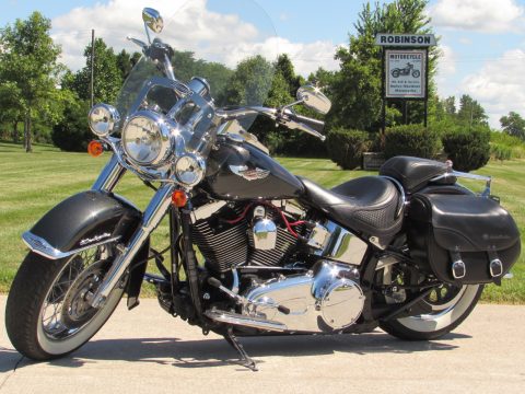 2007 Harley-Davidson Softail Deluxe FLSTN   - Low 16,000 KM - Local Owner - $7,500 in Customizing