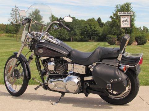 2005 Harley-Davidson  Dyna Wide Glide FXDWG  - Low 36,000 KM - Locally Owned - Throaty Stage 1 Exhaust