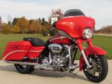 2010 Harley-Davidson CVO Street Glide FLHXSE   - Auto Dealer Ontario