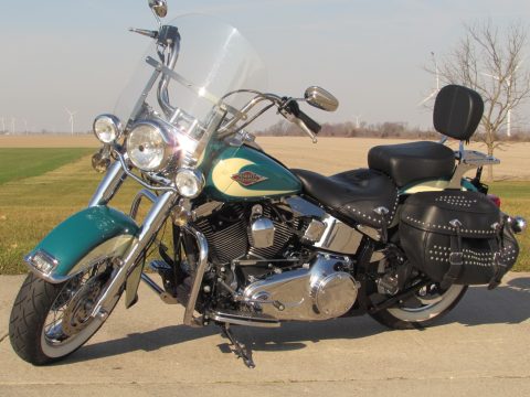 2009 Harley-Davidson Heritage Softail Classic FLSTC   - Sharp Chrome Options - Low 14,600 miles