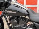 2011 Harley-Davidson Street Glide FLHX   - Auto Dealer Ontario