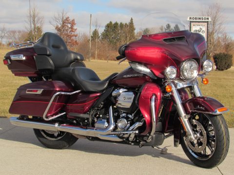 2017 Harley-Davidson FLHTK Ultra LIMITED  M8 107 - 2-tone Pearl Red - Only $60 Week