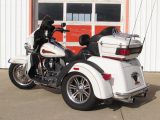 2010 Harley-Davidson Tri Glide FLHTCUTG   - Auto Dealer Ontario