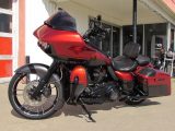 2018 Harley-Davidson CVO Road Glide Custom FLTRXSE   - Auto Dealer Ontario