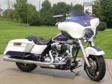 2010 Harley-Davidson Street Glide FLHX   - Auto Dealer Ontario