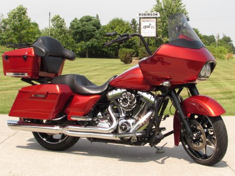 2013 Harley-Davidson Road Glide FLTRX  - $10,000 in Options - 103 Motor - Throaty Exhaust,