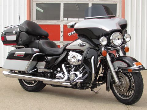 2010 Harley-Davidson ULTRA Classic FLHTCU  - 45,000 miles - Stage 1 Exhaust - $44 Week