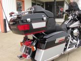 2010 Harley-Davidson ULTRA Classic FLHTCU  - Auto Dealer Ontario