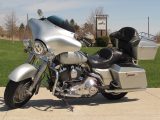 2004 Harley-Davidson Road King Custom FLHRS  - Auto Dealer Ontario