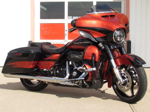 2017 Harley-Davidson CVO Street Glide FLHXSE   - Big 114 - Stunning Condition - $89 Week