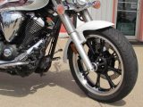 2010 Yamaha V-Star 950  - Auto Dealer Ontario