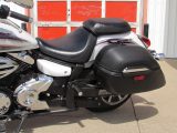 2010 Yamaha V-Star 950  - Auto Dealer Ontario