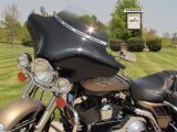 2004 Harley-Davidson Road King Classic FLHRCi  - Auto Dealer Ontario