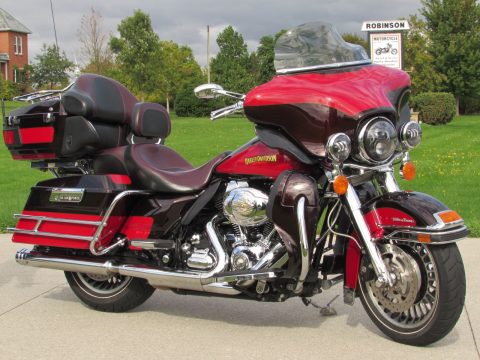 2010 Harley-Davidson ULTRA Classic FLHTCU  - Impressive $8,000 in Extras - Merlot Pearl - $42 Week