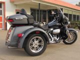 2021 Harley-Davidson Tri Glide FLHTCUTG   - Auto Dealer Ontario