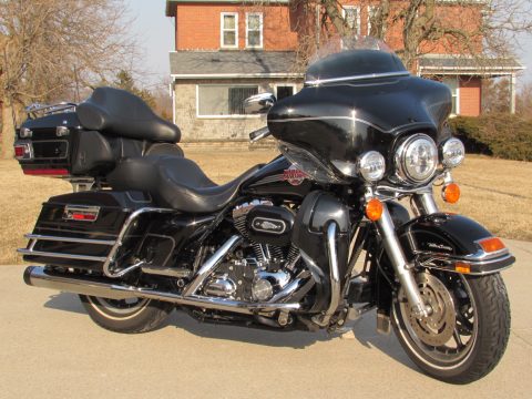 2007 Harley-Davidson ULTRA Classic FLHTCU  - 38,000 Miles - Rinehart Exhaust