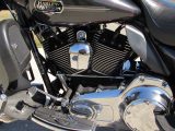 2009 Harley-Davidson ULTRA Classic FLHTCU  - Auto Dealer Ontario