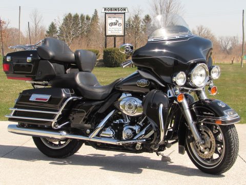 2008 Harley-Davidson ULTRA Classic FLHTCU  - 1 Owner 55,600 KM - $44 Week
