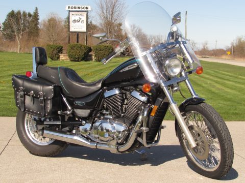 2001 Suzuki VS Intruder 800  - 35,000 KM -