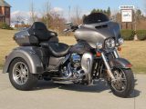 2016 Harley-Davidson Tri Glide FLHTCUTG   - Auto Dealer Ontario