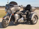 2016 Harley-Davidson Tri Glide FLHTCUTG   - Auto Dealer Ontario